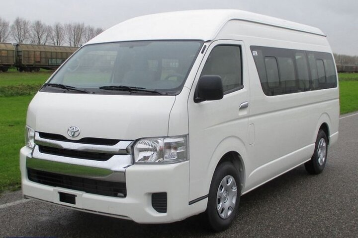  Transport Service from Juan Santamaría International Airport to Jaco - Photo 1 of 4